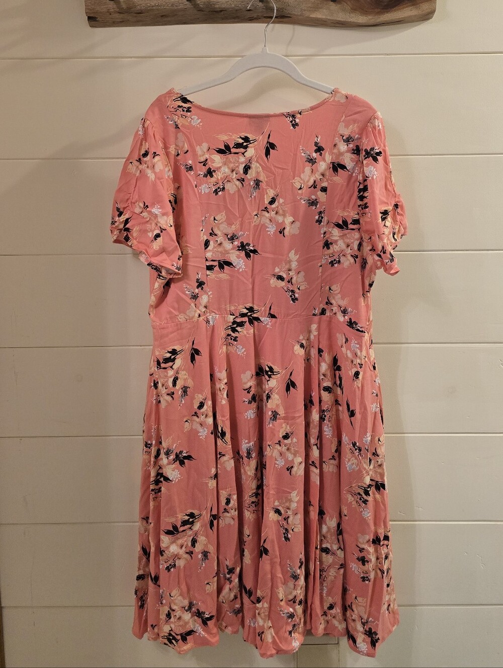 NWT Torrid Coral Pink Floral Midi Dress 2 - Picture 4 of 4
